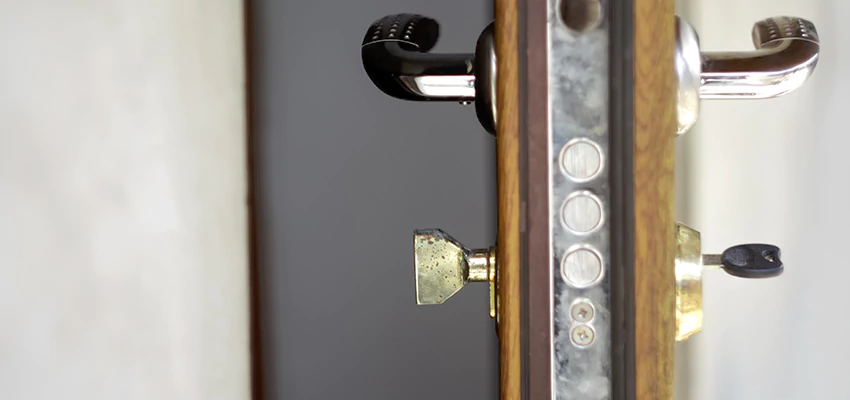Holiday Emergency Locksmith in Las Flores, California