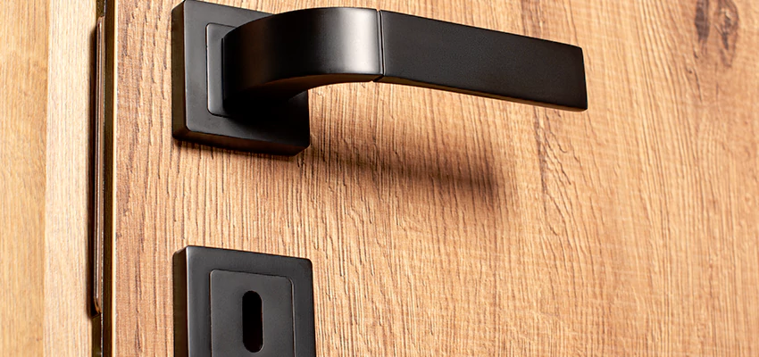 Weekend Lockout Assistance Troubleshooting in Las Flores, California