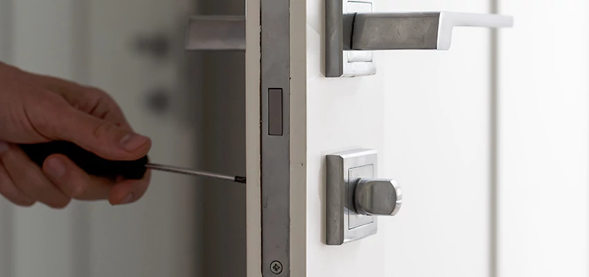 Key Programming Locksmith Open Now in Las Flores, California